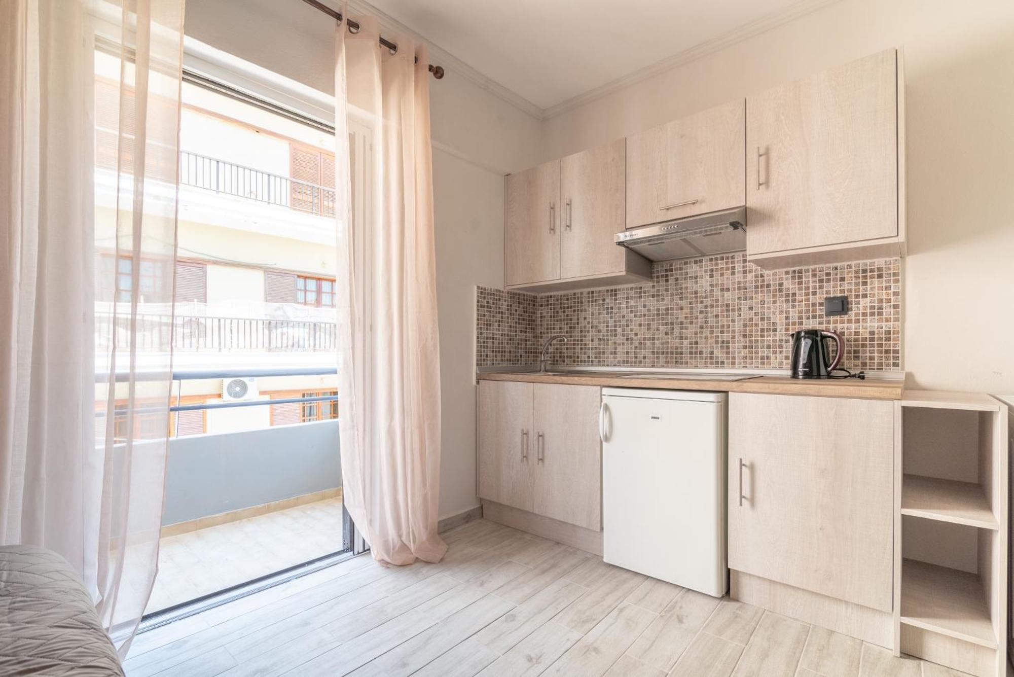 The Holiday Studio Apartment Agios Nikolaos  Exterior photo